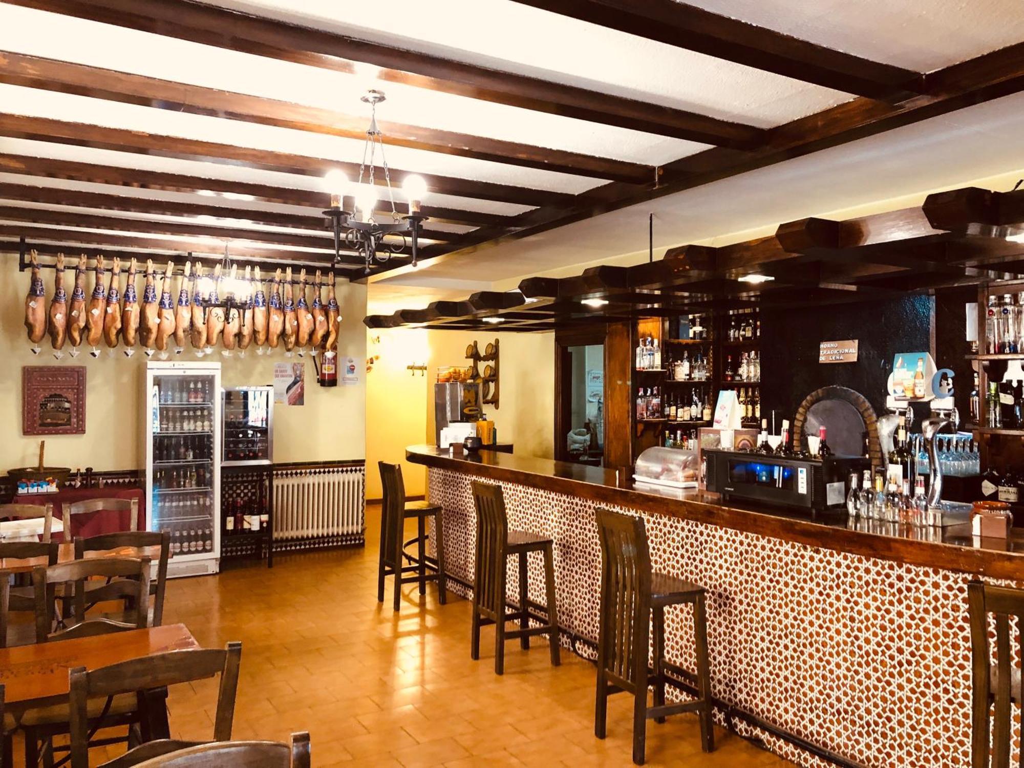 Hotel Puerta Nazari Орхива Екстериор снимка