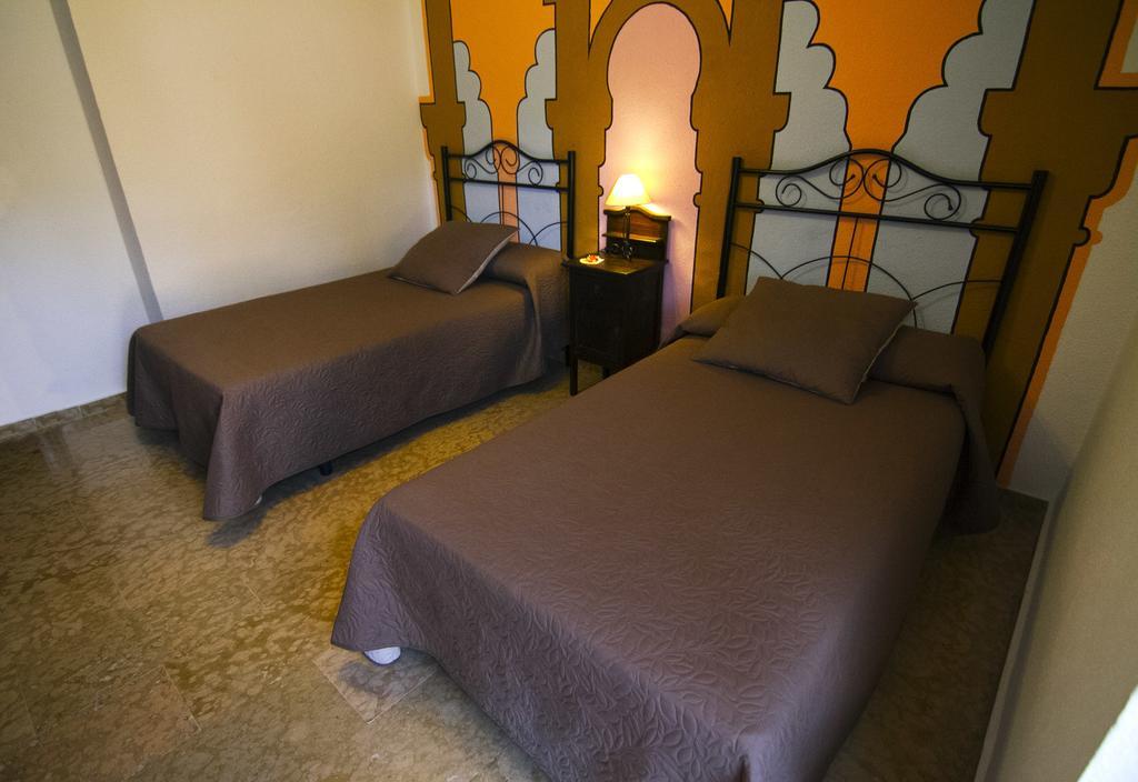 Hotel Puerta Nazari Орхива Екстериор снимка